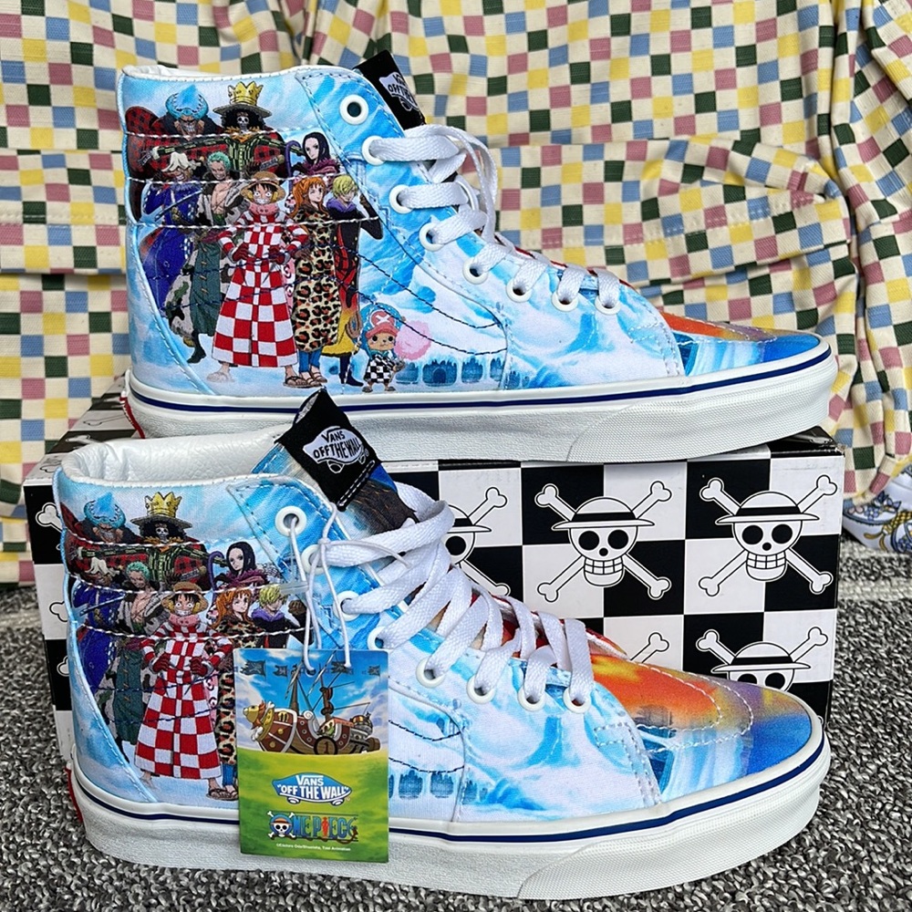Vans WMNS Sk8-Hi
One Piece Punk Hazard Multi 
VN0007NS448
Sneakers - Picture 4 of 16